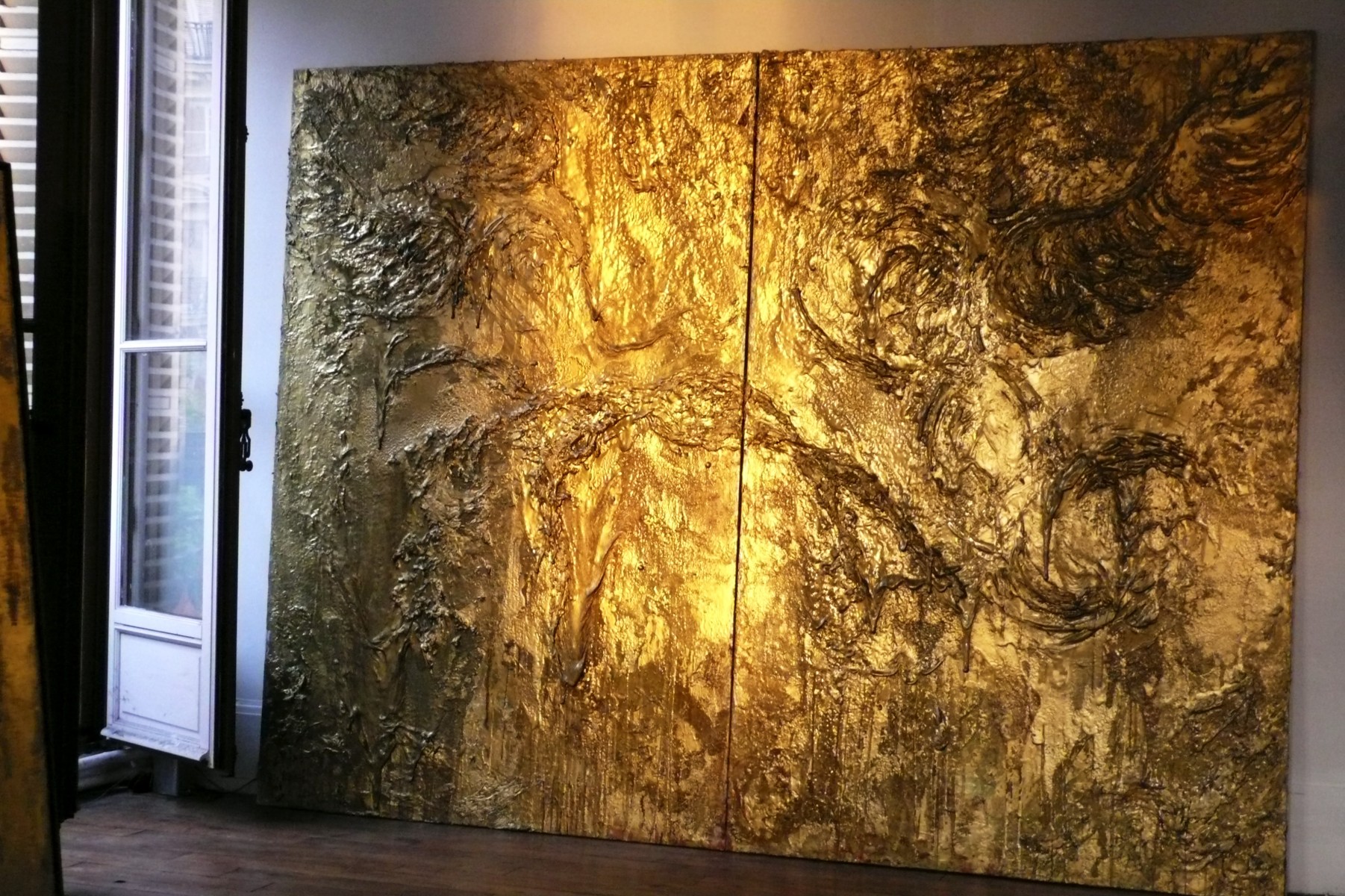 diptych gold